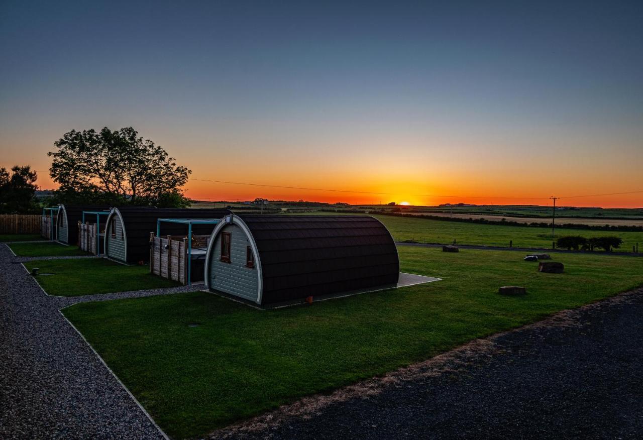 Hotel Causeway Country Pods Bushmills Exterior foto