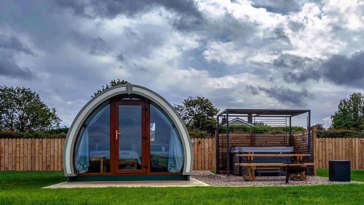 Hotel Causeway Country Pods Bushmills Exterior foto